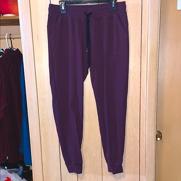 Zyia Joggers size large - Picture 2 of 9